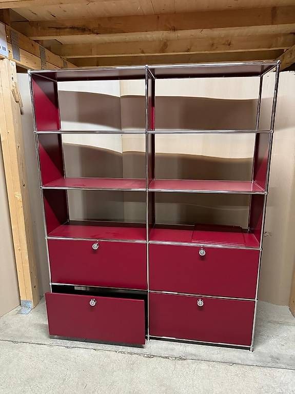 Regale: Metallregal in Bordeauxrot – Neu und originalverpackt aus Mönchaltorf von ony_b9pr 1