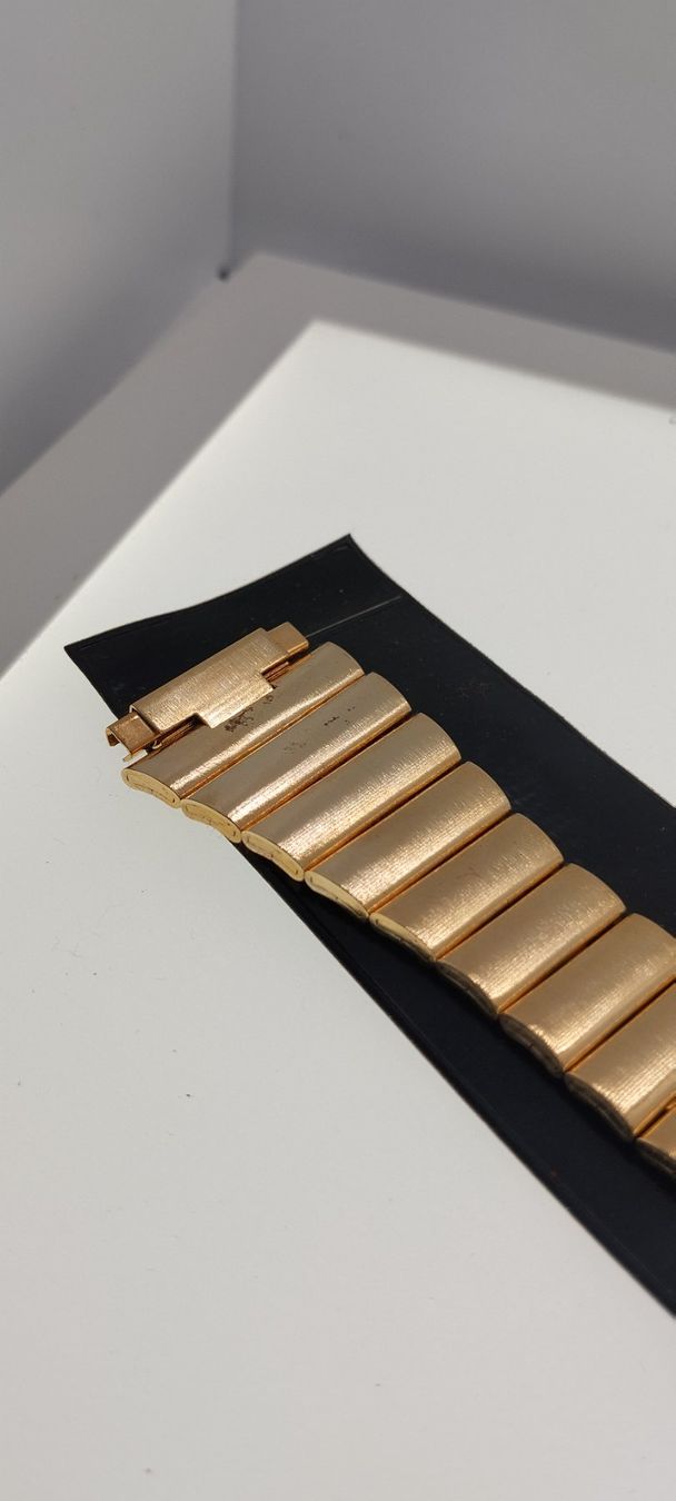 Orologi: Bracelet montre vintage – Usato da La Chaux-de-Fonds venduto da jac_9llg 4