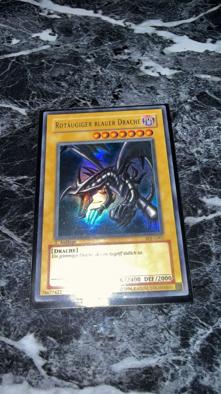 Yugioh Carte collezionabili: Yu-Gi-Oh! / Rotäugiger Blauer Drache (Ultra Rare) – Usato da Frauenfeld venduto da tobiaskoestli1