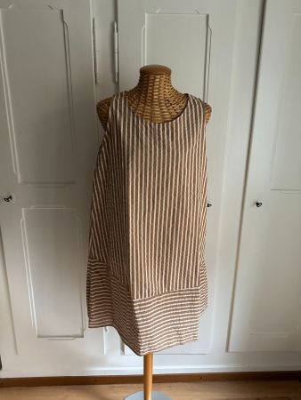 NEW COLLECTION - Kleidchen braun-weiss gestreift S