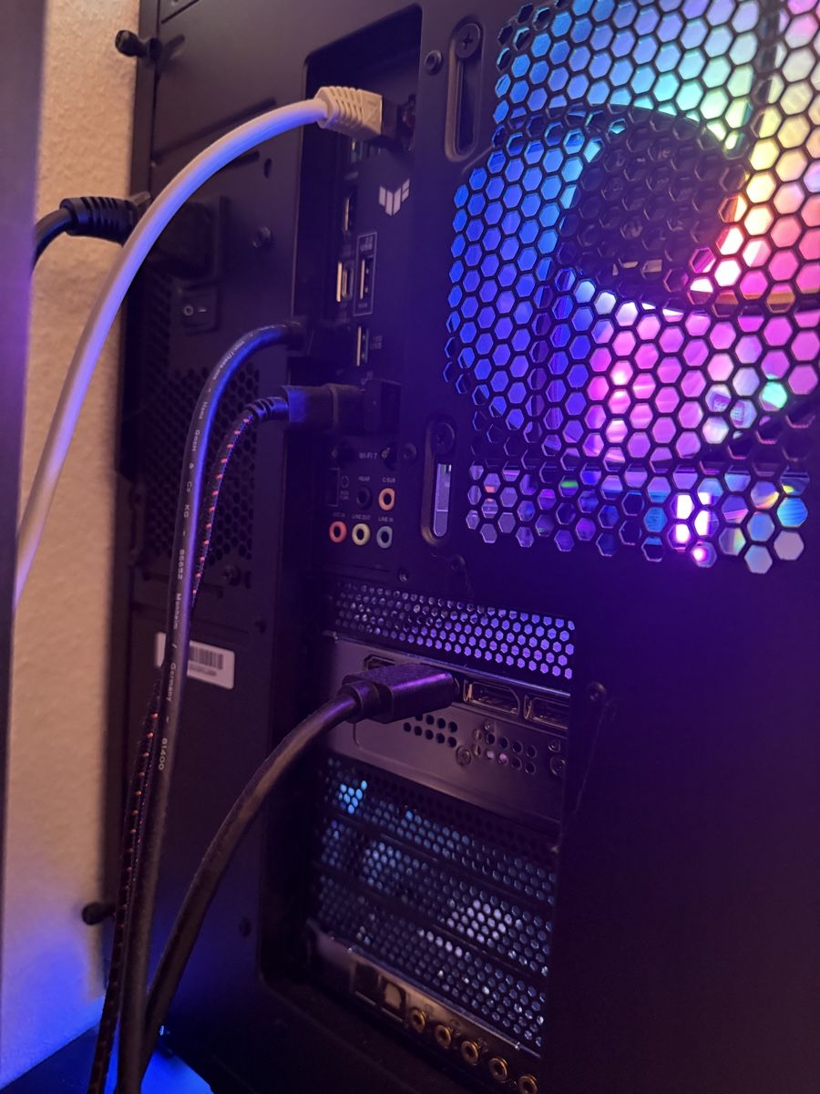 Nvidia PC: High-End-Gaming-PC (5080) – Nuovo (secondo la descrizione) da Thun venduto da sec_v6fz 9