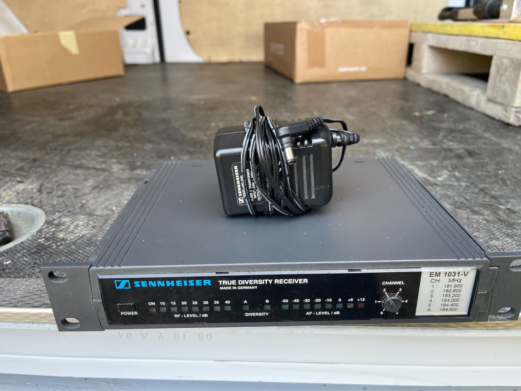 Sennheiser Microfoni: Sennheiser 2x A2P 2x EM 1031-V – Usato da Schaffhausen venduto da mariovit