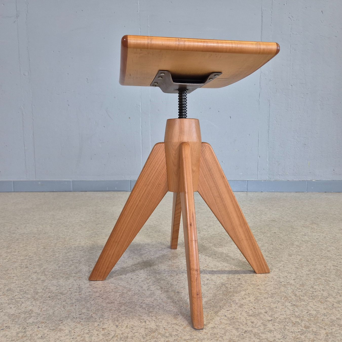 Sgabelli: Art Deco Klavierhocker Piano Stool  Drehhocker – Usato da Nottwil venduto da Wondewa-Shop 2