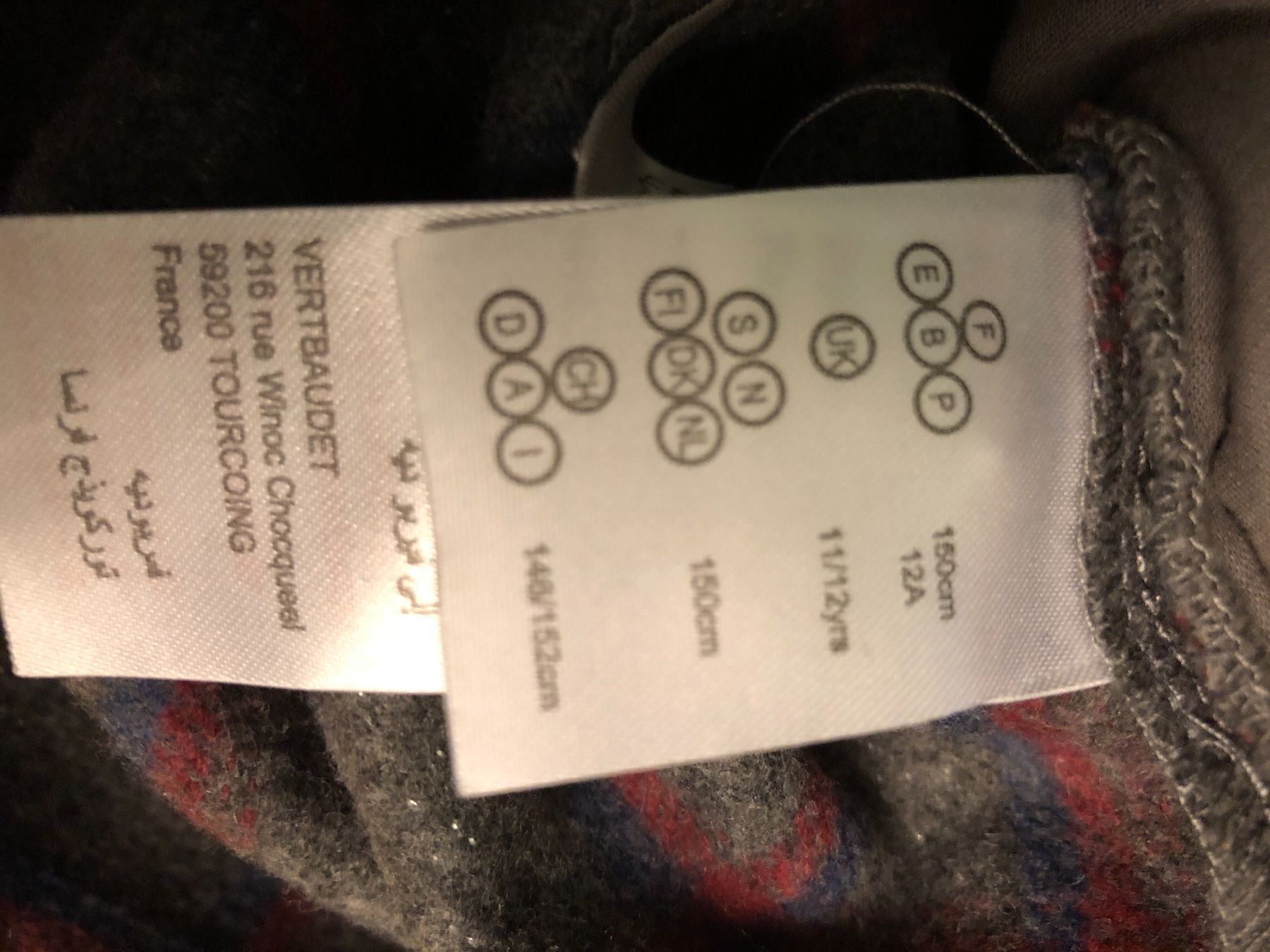 Vertbaudet Pantaloni: Warme Vertbaudet Winter Shorts Gr.150 – Usato da Obergerlafingen venduto da cabo4 3