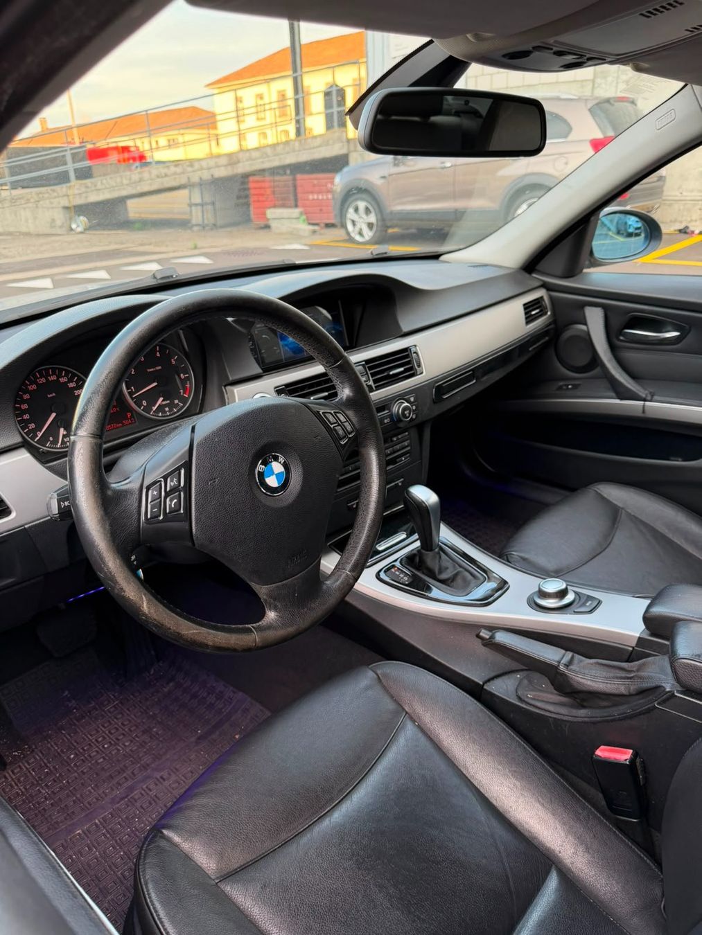 BMW Autos: BMW 318i für Bastler oder Export – Défectueux à Trimbach par Sumadinac2 4