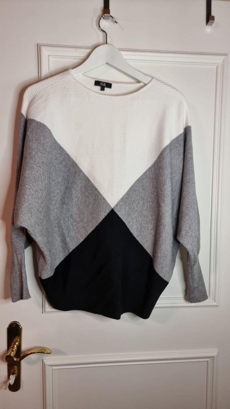C&A Pulls & Sweat-shirts: Schicker Damenpullover Gr. 40/L Herbst Winter Look stylisch – D'occasion à Wald ZH par CapLux 1