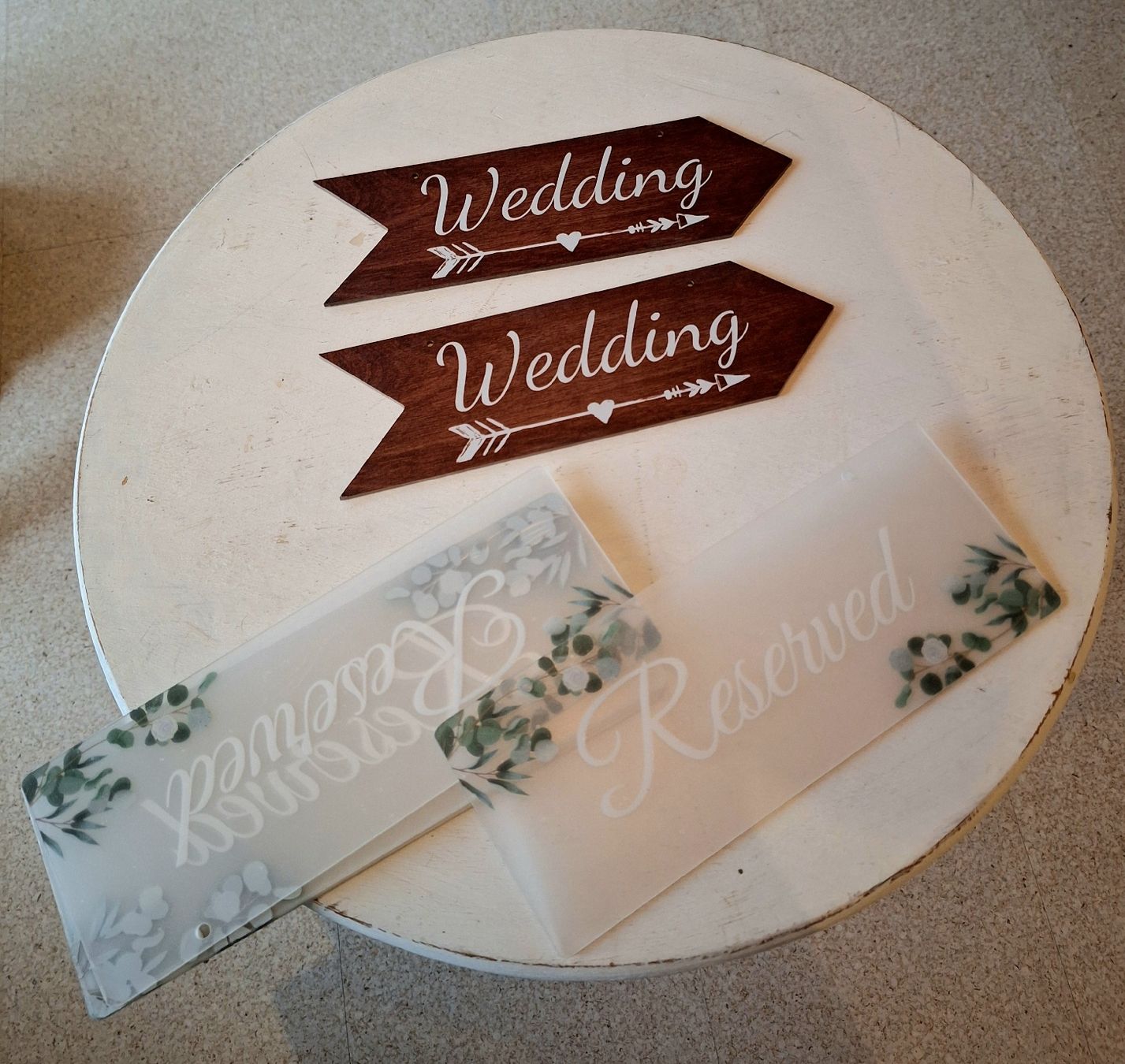 Insegne: Hochzeit Deko Set - Schilder "Wedding" & "Reserved" – Nuovo (secondo la descrizione) da Aarau venduto da breusli