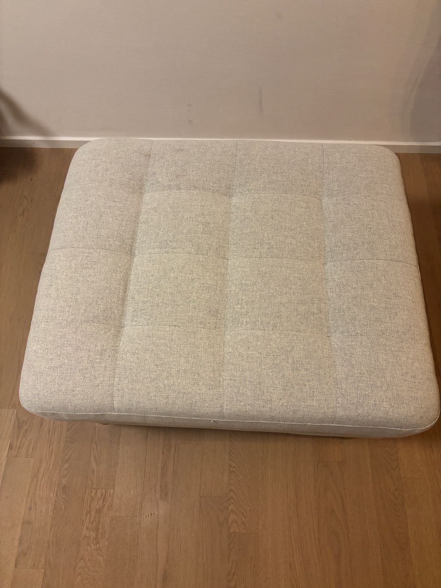 Ikea Sgabelli: Hocker Landskrona Beige – Usato da Zürich venduto da Bettina032 1