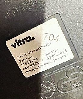Vitra Sedie: 4 Vitra - Eames Plastic Side Chair DSW - schwarz – Usato da Basel venduto da Kunterbunt12 2
