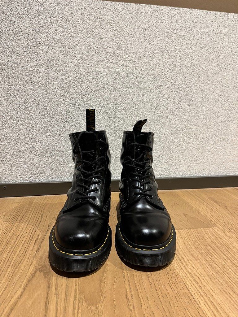Dr. Martens Scarpe da uomo: Dr Martens Jadon Lackleder Plateaustiefel (Schwarz) – Usato da Zürich venduto da derdan89