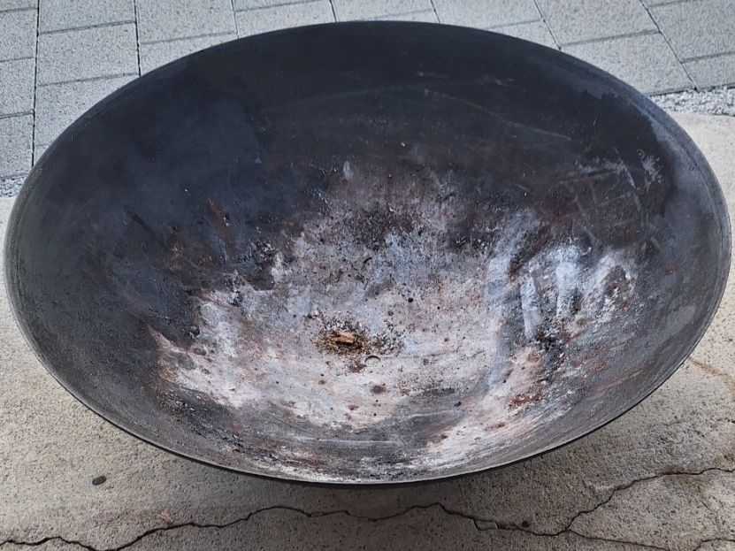 Cheminée d'extérieur: Feuerschale mit Aluminium Abdeckung . – D'occasion à Basel par Meggesflomi 4