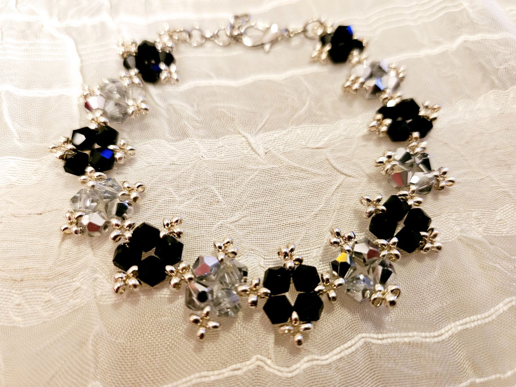 Bracciali & Braccialetti: Hangemachte armkette aus glasperlen – Nuovo (secondo la descrizione) da Dietikon venduto da Eleda 1