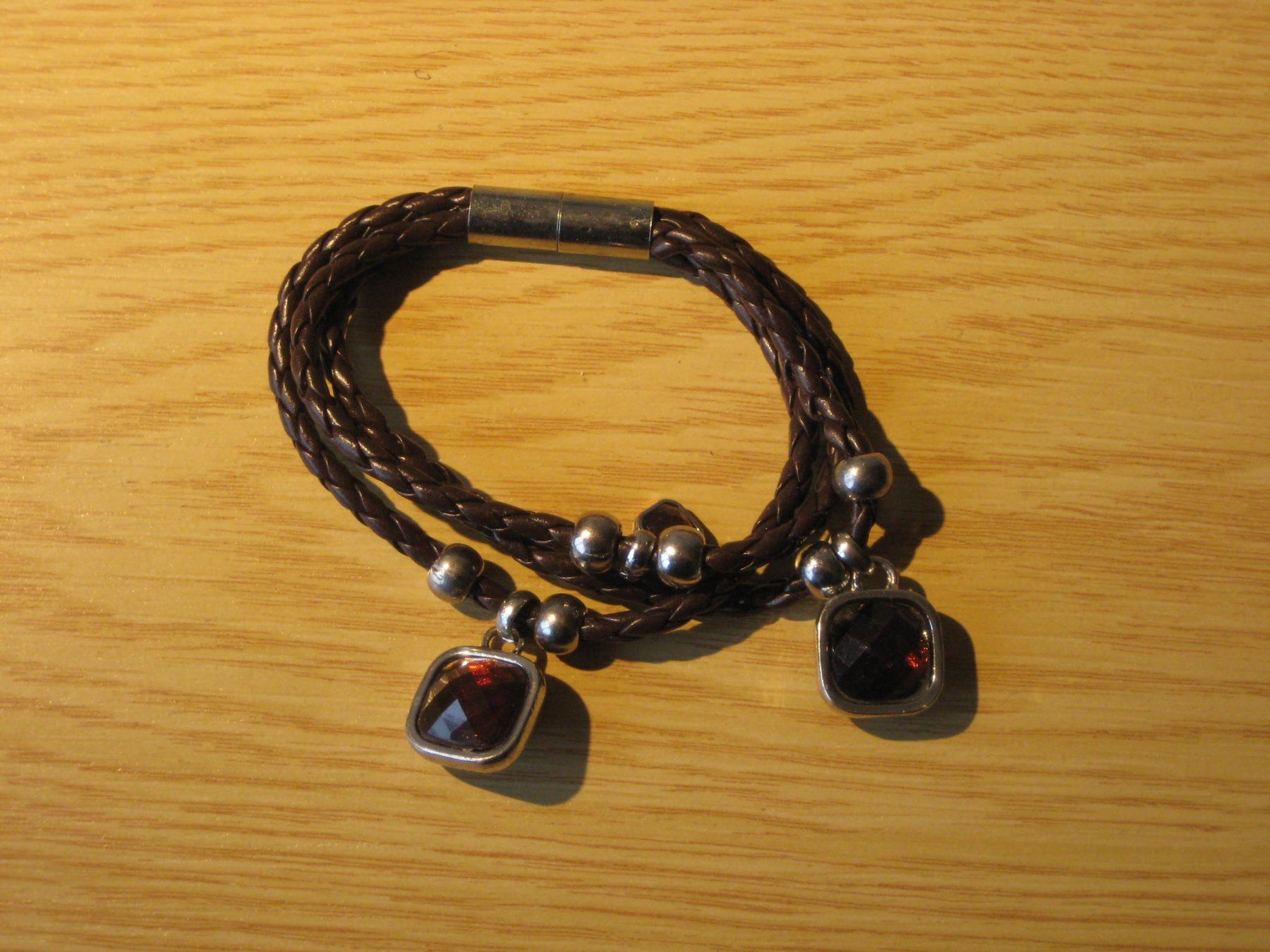 Bracciali & Braccialetti: Armkette mit Magnetverschluss – Usato da Greifensee venduto da Janali01