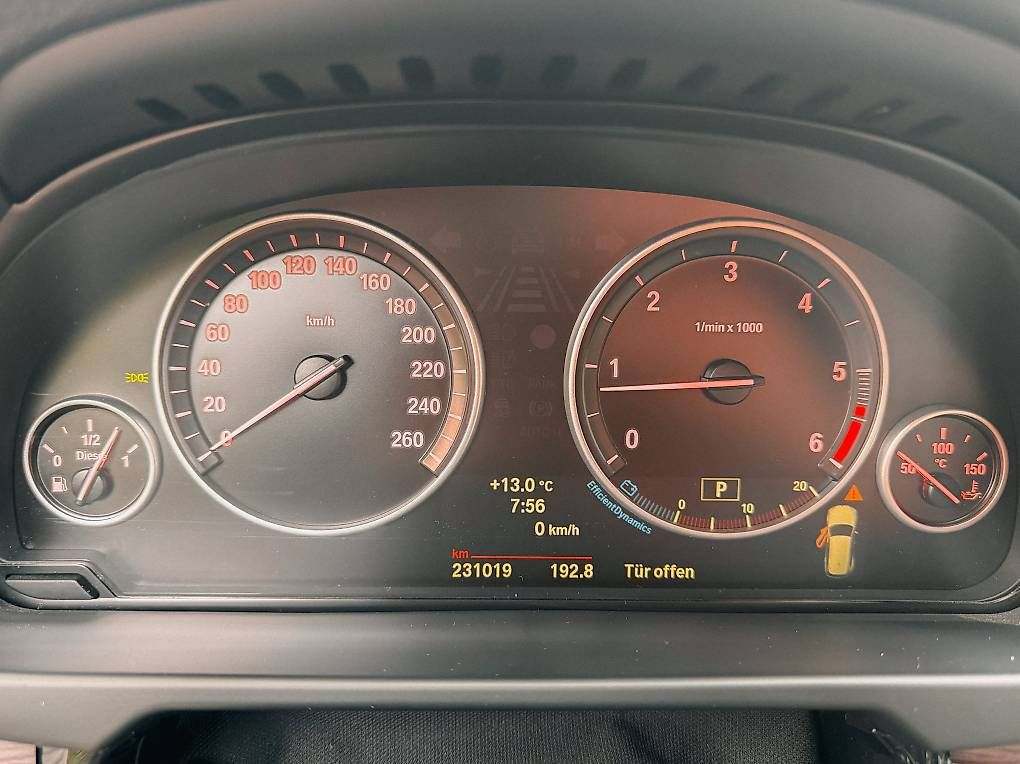 BMW Automobili: BMW X5 M50D – Usato da Glarus venduto da ced_m5bf 6