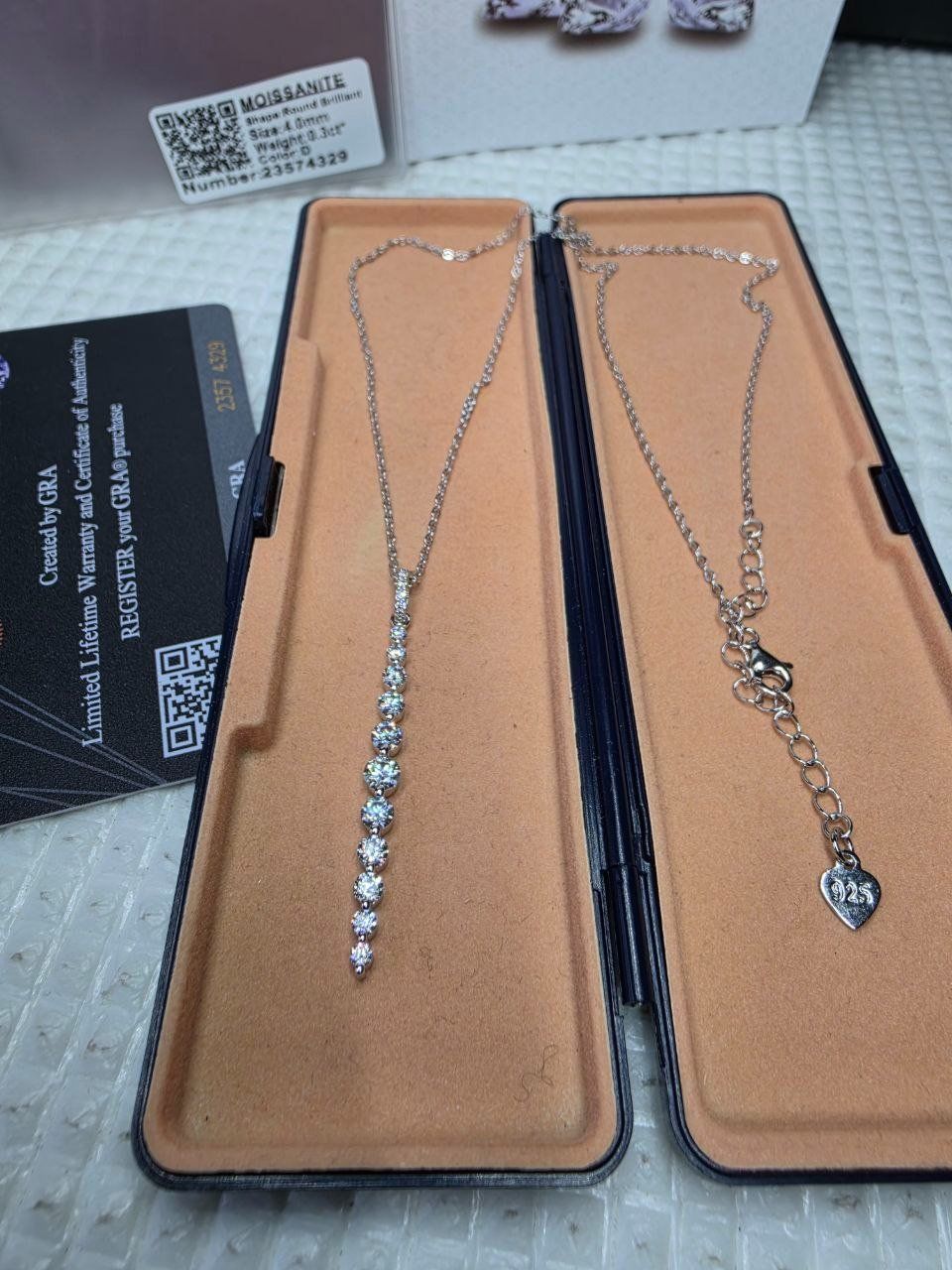 Ketten: Collier argent avec diamants de moissanite certifiés – Neu und originalverpackt aus Reconvilier von Tsma67