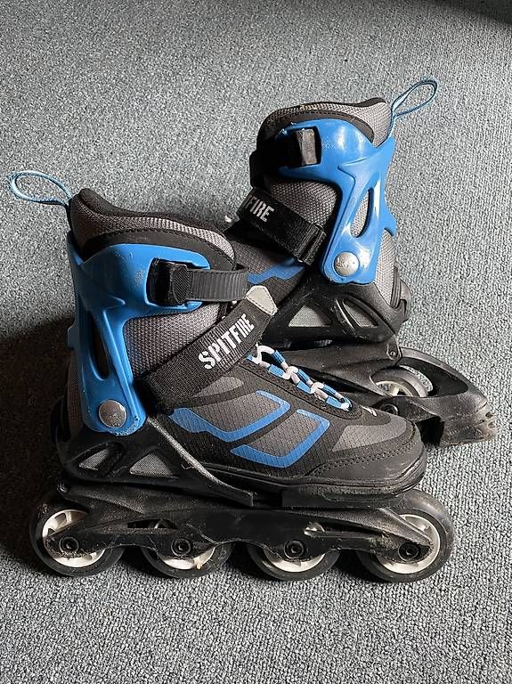 Pattini in linea & Pattini a rotelle: Rollerblade Gr. 33-36.5 – Usato da Oberschan venduto da Cindyhund 1