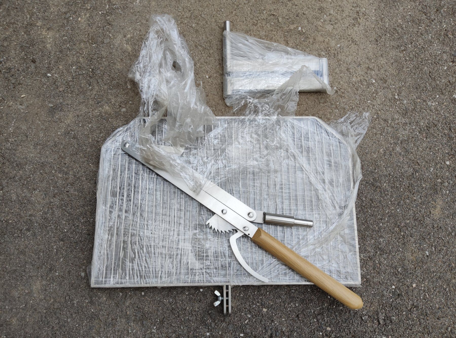 Camini: Grille de cheminée – Nuovo e nell'imballaggio originale da Vicques venduto da prairie0809