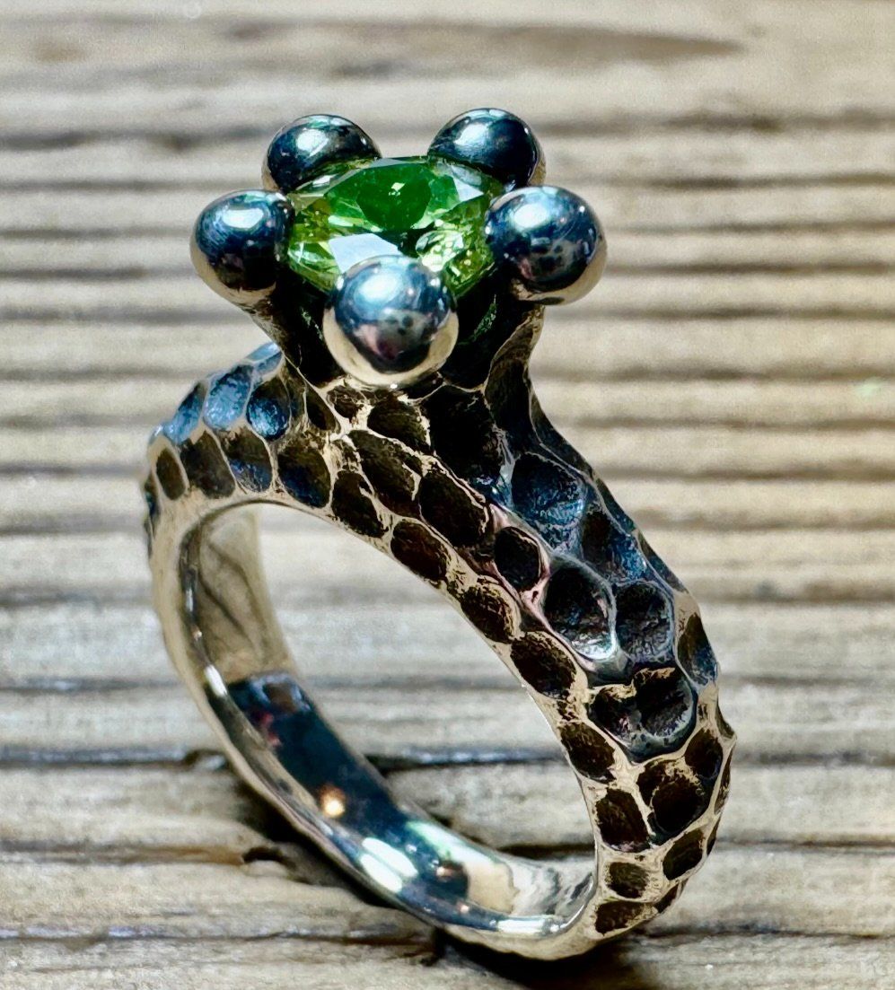 Anelli: Ring - Solitär mit Chrysoberyll - mit Zertifikat – Nuovo e nell'imballaggio originale da Jona venduto da Herzschmiede 6