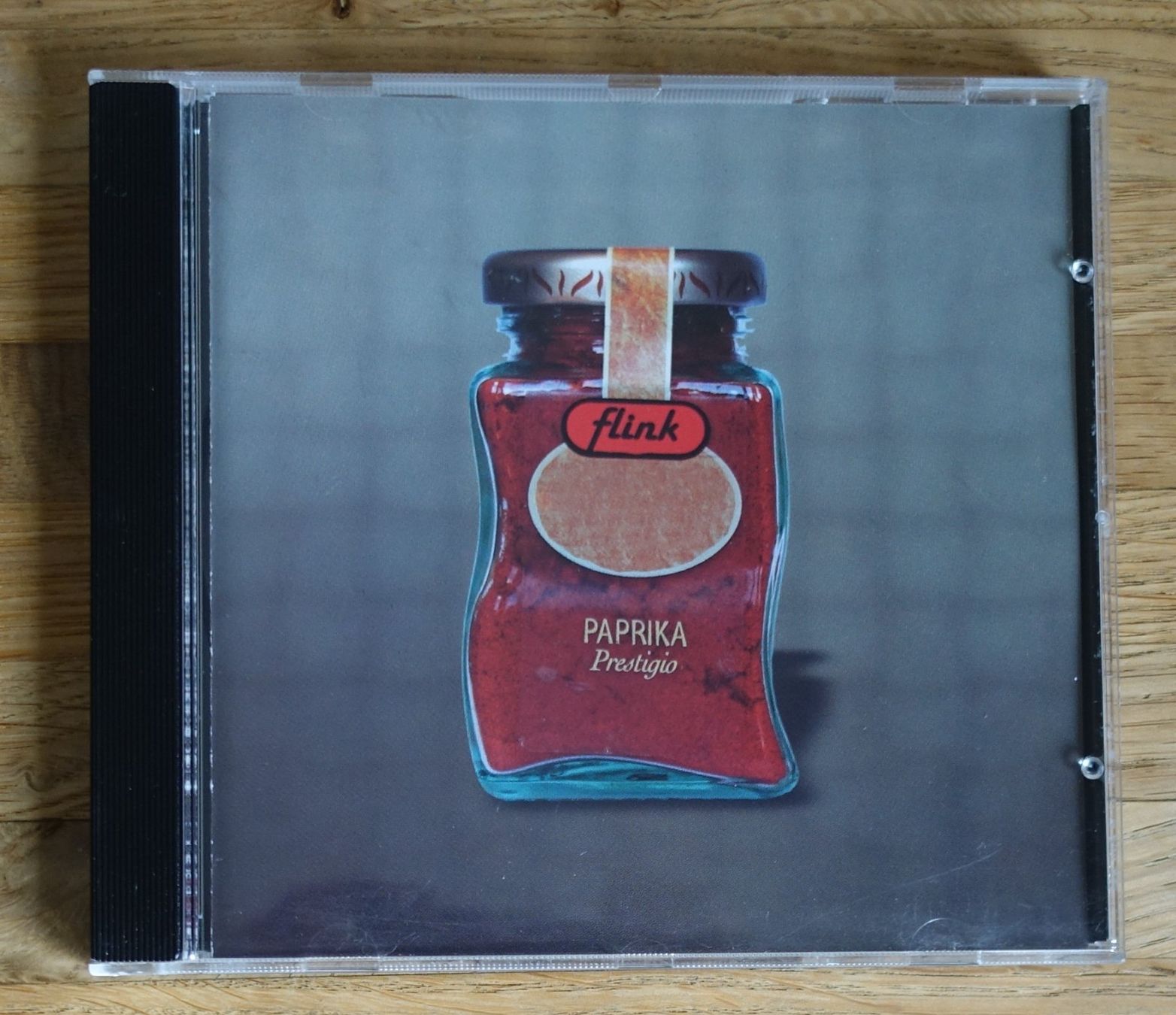 CD: Flink - Paprika  - D10 – Usato da Sessa venduto da discoverymedia