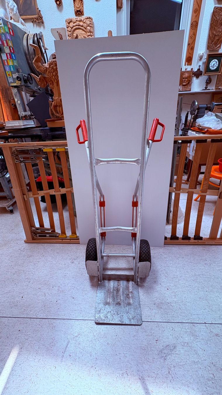 Koffer & Taschen: Transportkarre Sackkarre Trolley – Gebraucht aus Altdorf UR von zar_fcd6