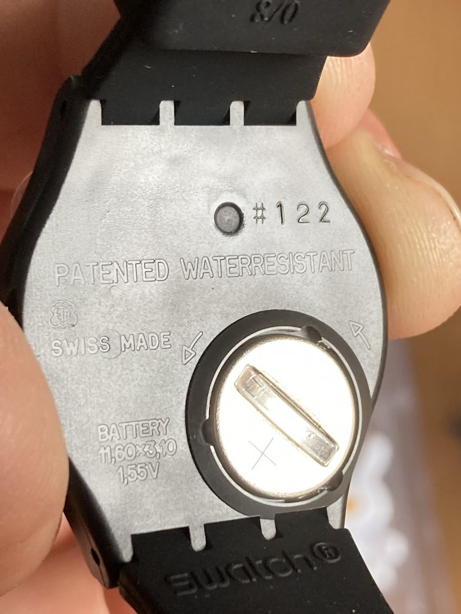 Swatch Orologi: Swatch Kidrobot Special GP 132 – Nuovo e nell'imballaggio originale da Boll venduto da Jopp1 1