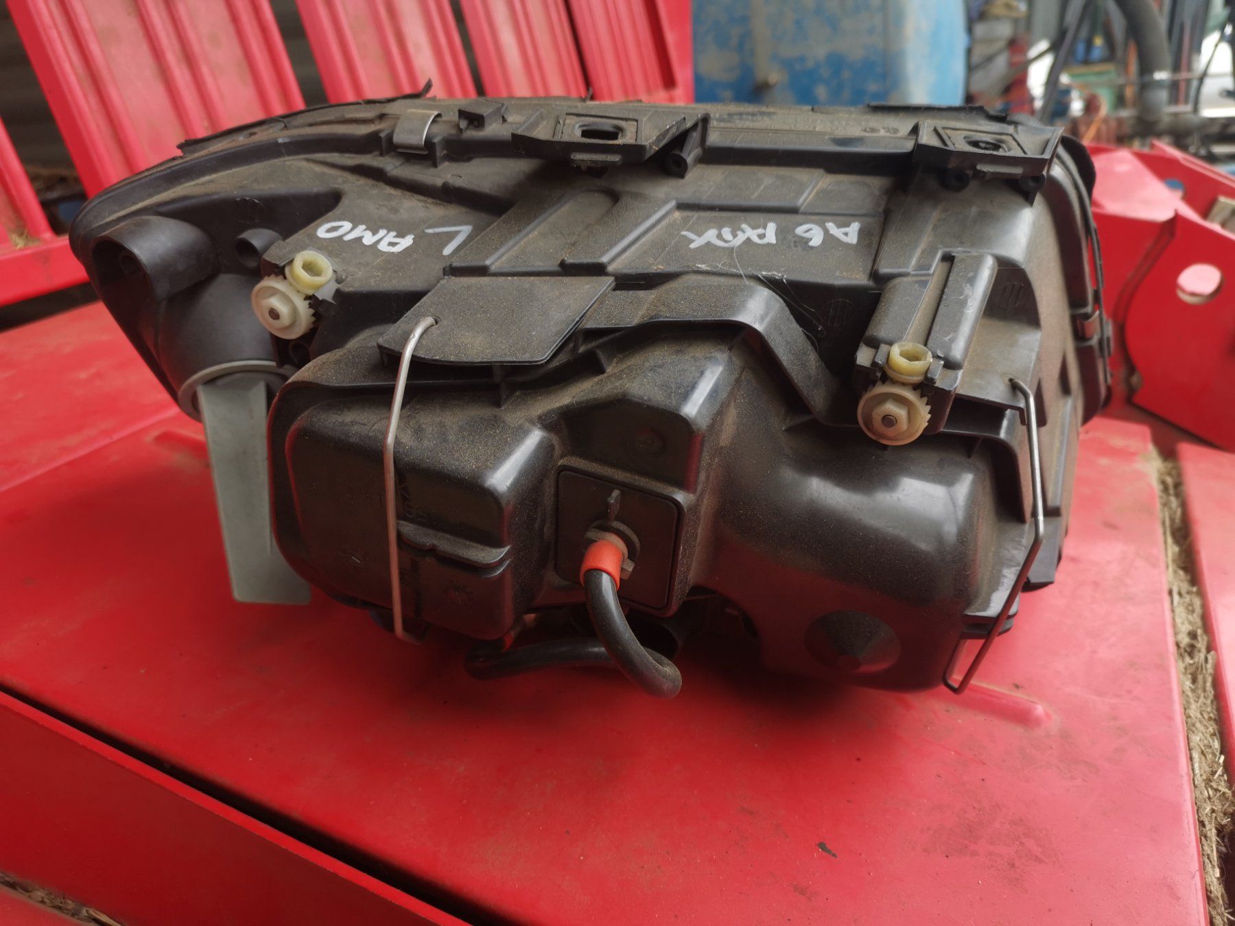 Audi Scheinwerfer: Audi Scheinwerfer Xenon – Gebraucht aus Seltisberg von and_sjf9 1