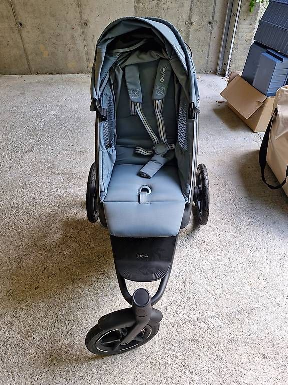 Carrozzine: CYBEX Gold  Avi Spin – Nuovo (secondo la descrizione) da Le Mont-sur-Lausanne venduto da EmersonT 2