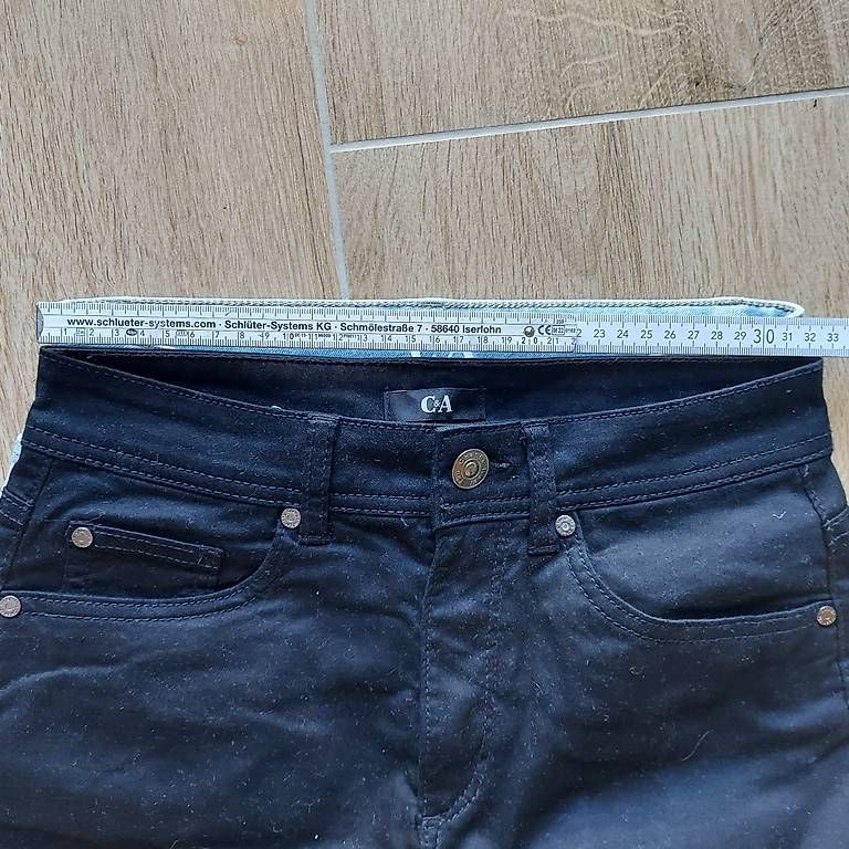 C&A Lotti & Set di vestiti: Shorts Mädchen 2 Paar, Grösse 158 /  34 – Nuovo e nell'imballaggio originale da Kaiseraugst venduto da biketom66 2