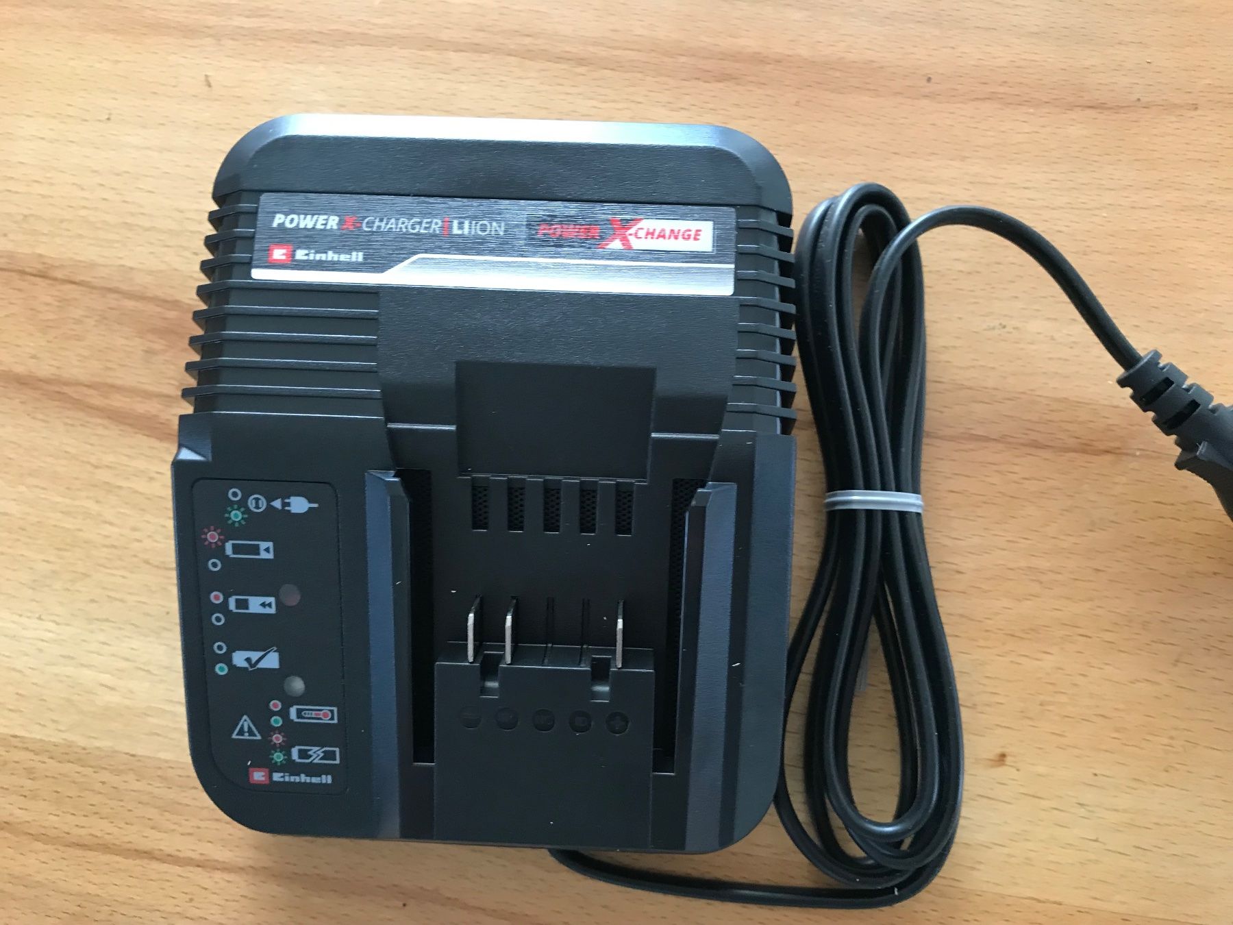 Caricabatterie: Einhell Power-X-Charger 3A - NEU – Nuovo e nell'imballaggio originale da Nesselnbach venduto da Goodprice3