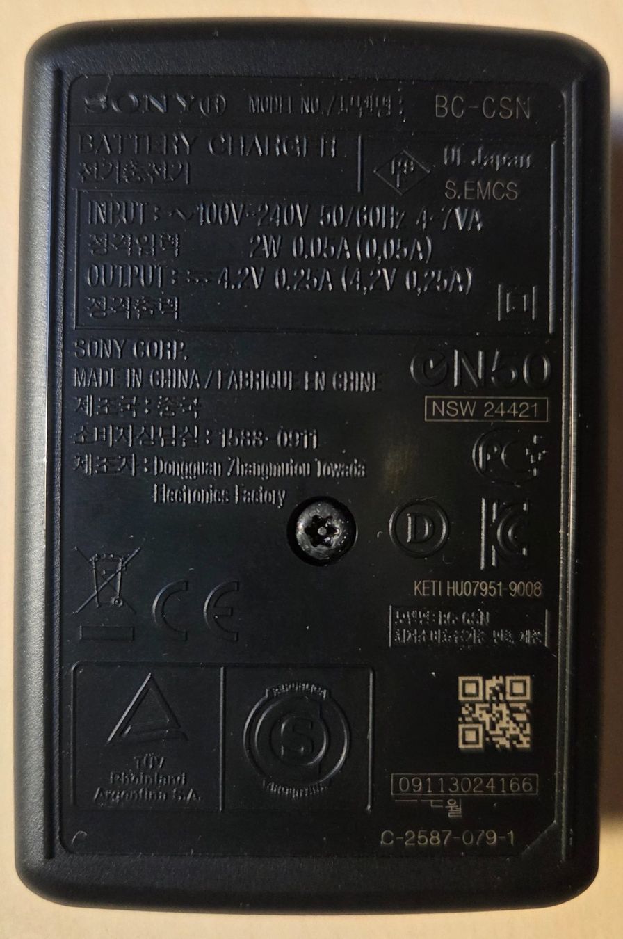 Sony Fotocamera: Sony Cyber-Shot Kompaktkamera – Usato da Unterseen venduto da fratello2 5