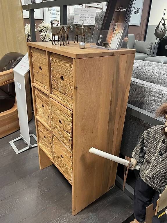 Commodes: Sprenger Kommode mit 6 Schubladen – D'occasion à Volketswil par wirzwohnen 1
