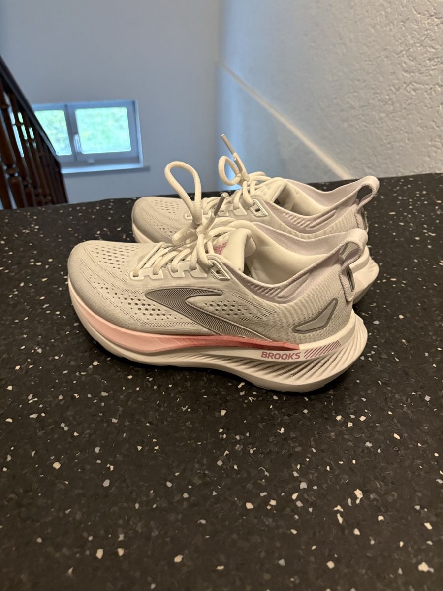 Brooks Scarpe da donna: Brooks Glycerin GTS 23 – Nuovo (secondo la descrizione) da Zürich venduto da man_pv7l 3