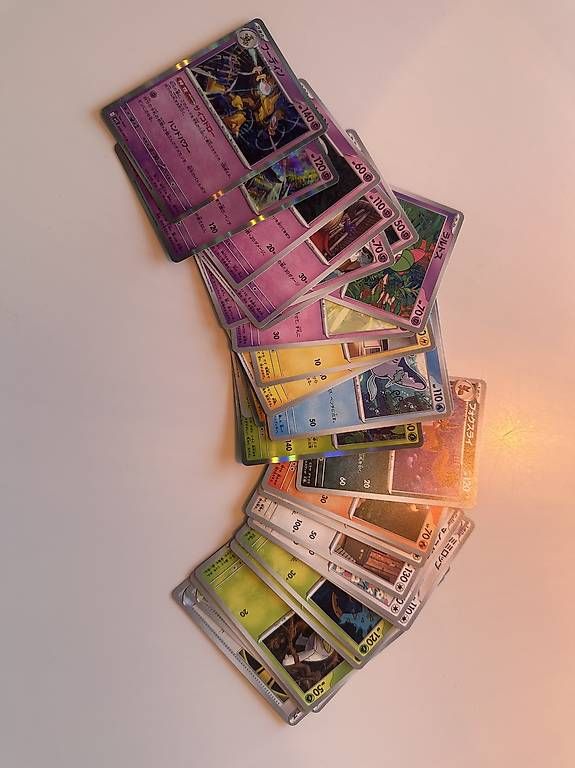 Carte collezionabili: 30 cartes Pokémon japonaises  – Usato da Genève venduto da m10_t92f 1