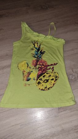 Sommertop, One-Shoulder, Gr. 134  gelbgrün, Früchteprint