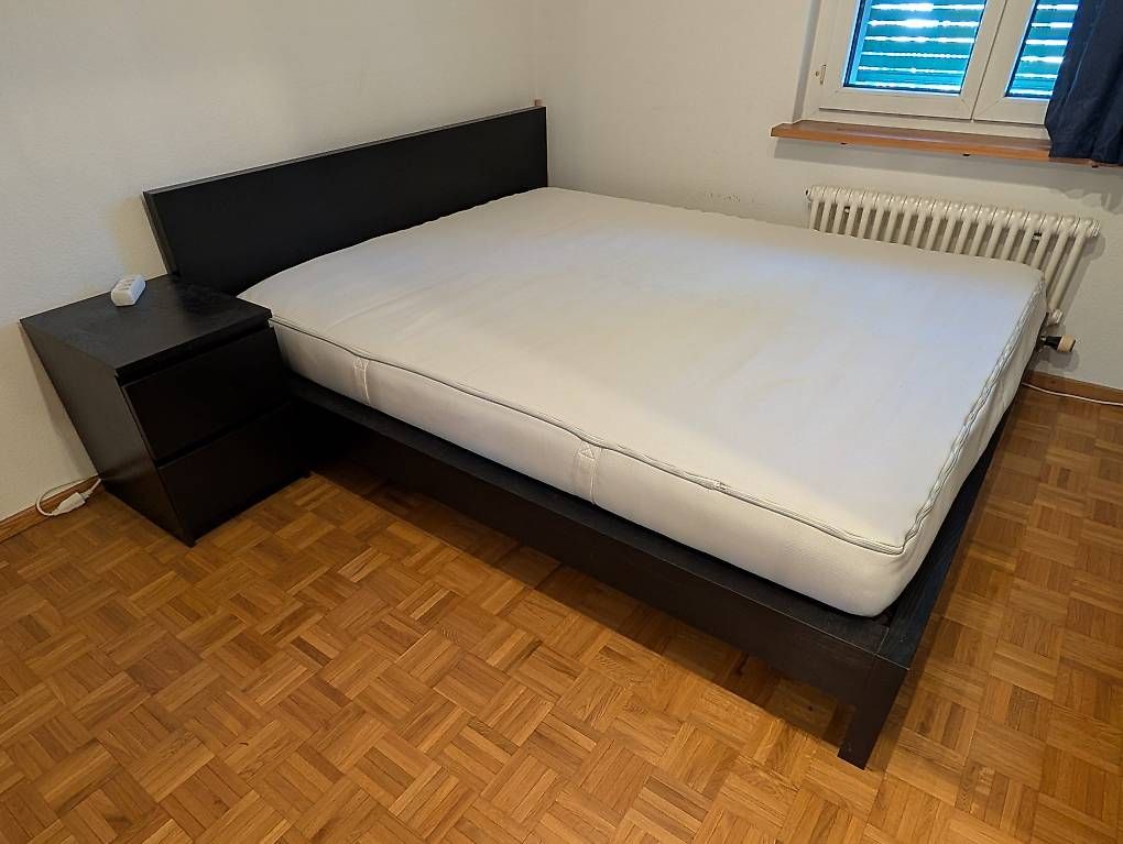Betten: IKEA MALM bed + drawer chest / Bett + Kommode – Gebraucht aus Zürich von chr_9ljt