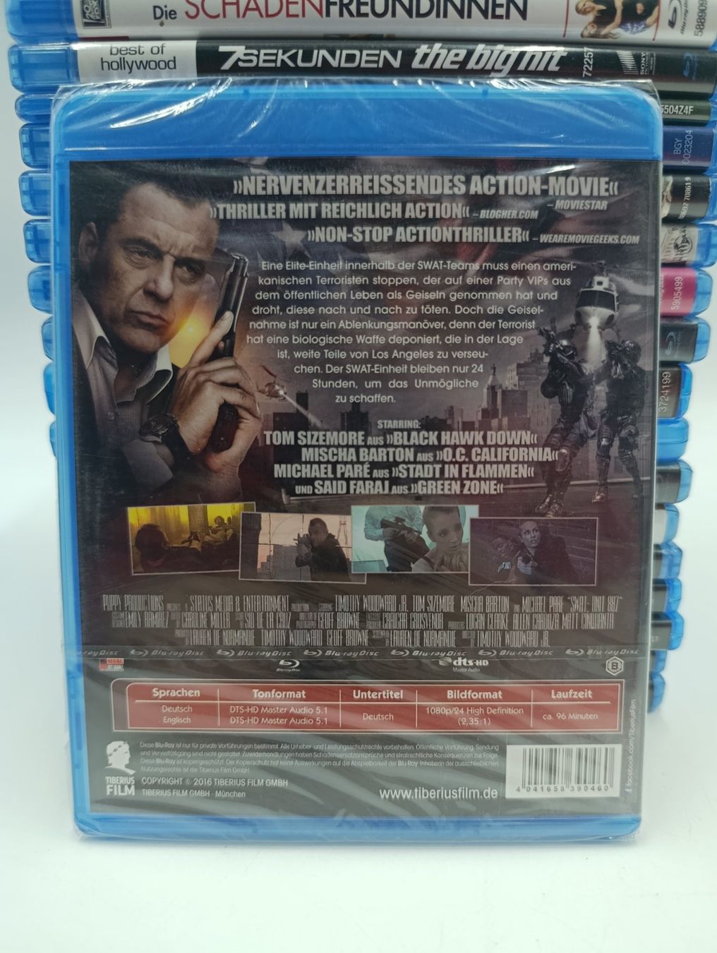 Tutti i DVDs: NEU Swat Blu Ray DVD – Usato da Wil SG venduto da Donaldus 1
