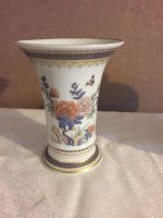 Kaiser Vase K. Nossek Duchesse Porzellan