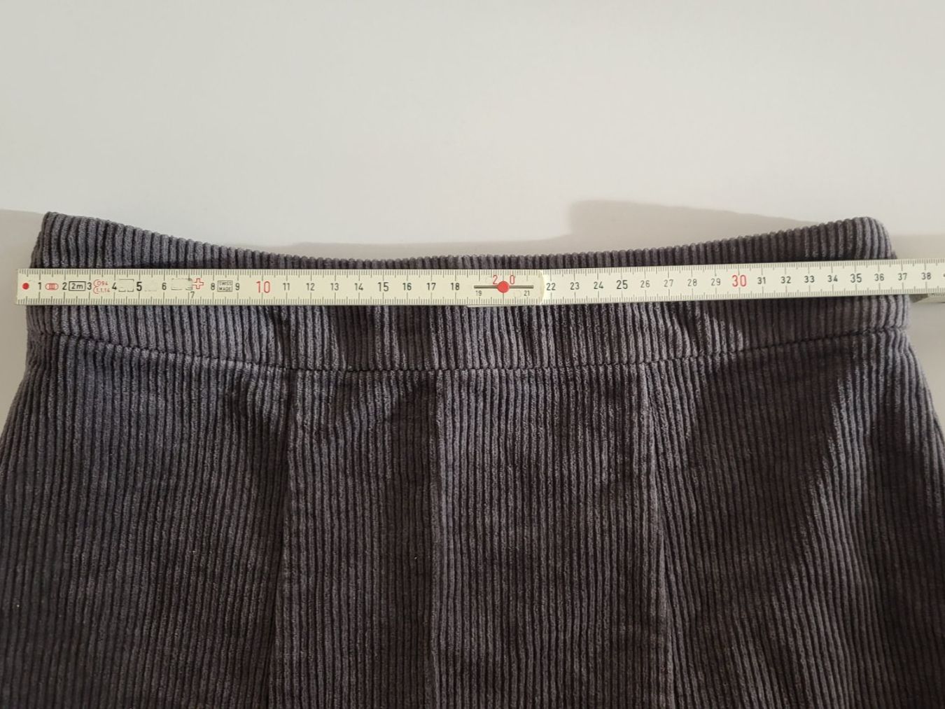 Jupes: Cordrock Damen grau – D'occasion à Wollerau par jes_lp7w 4