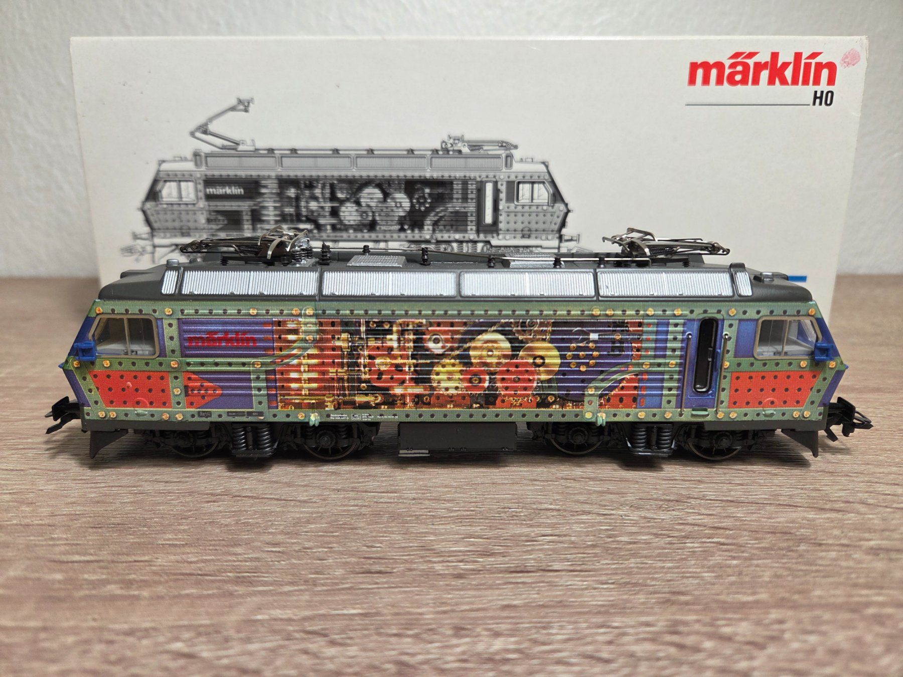 Märklin Modellini di ferrovie: Märklin 34302 E-Lok Re 446 SBB Digital H0 – Nuovo e nell'imballaggio originale da St-Aubin-Sauges venduto da Lo_Go 1