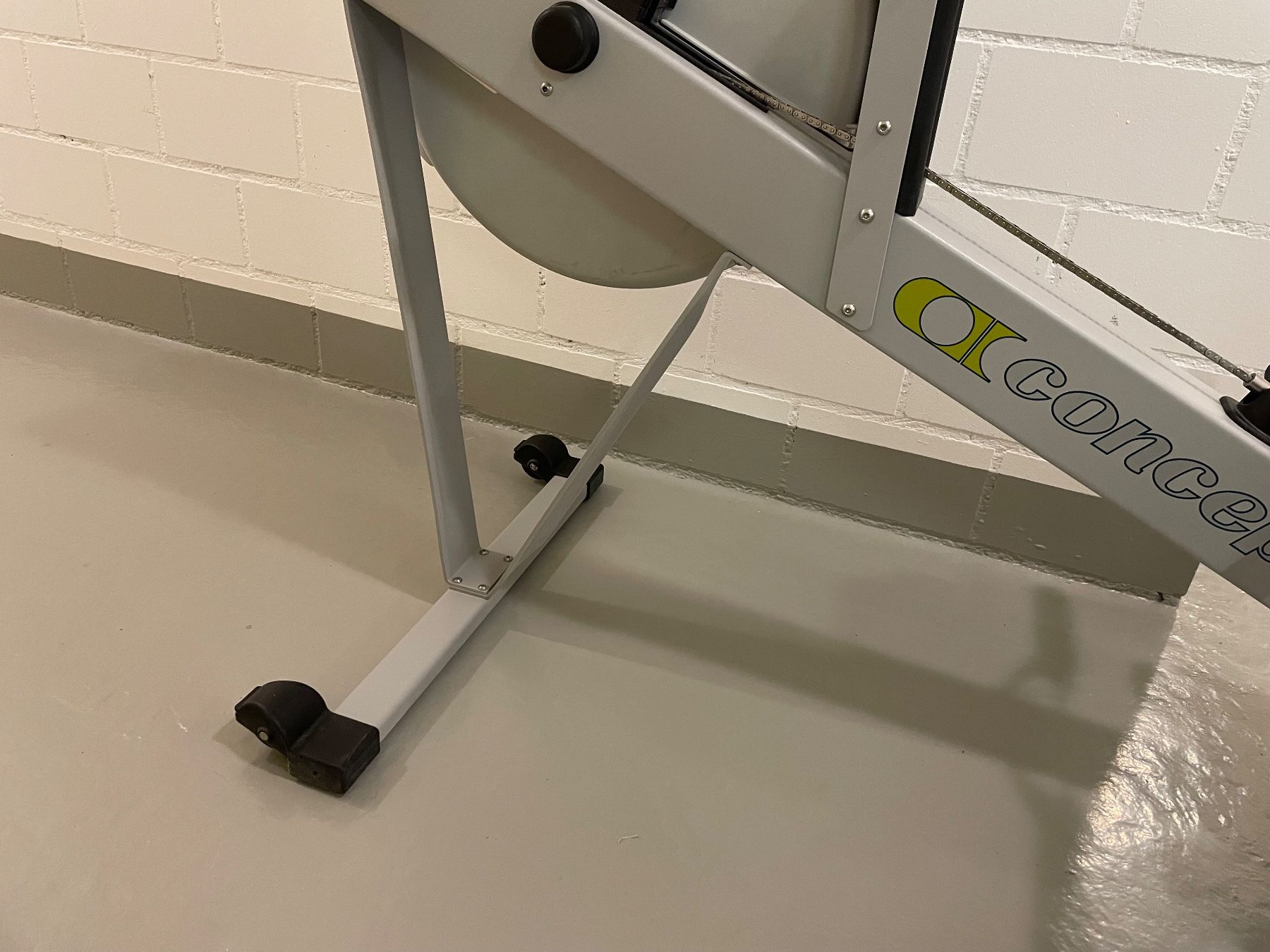 Concept 2 Vélos d'appartement: Concept2 Rudergerät Indoor Rower Modell D mit PM3 – D'occasion à Herzogenbuchsee par weeheavy 3