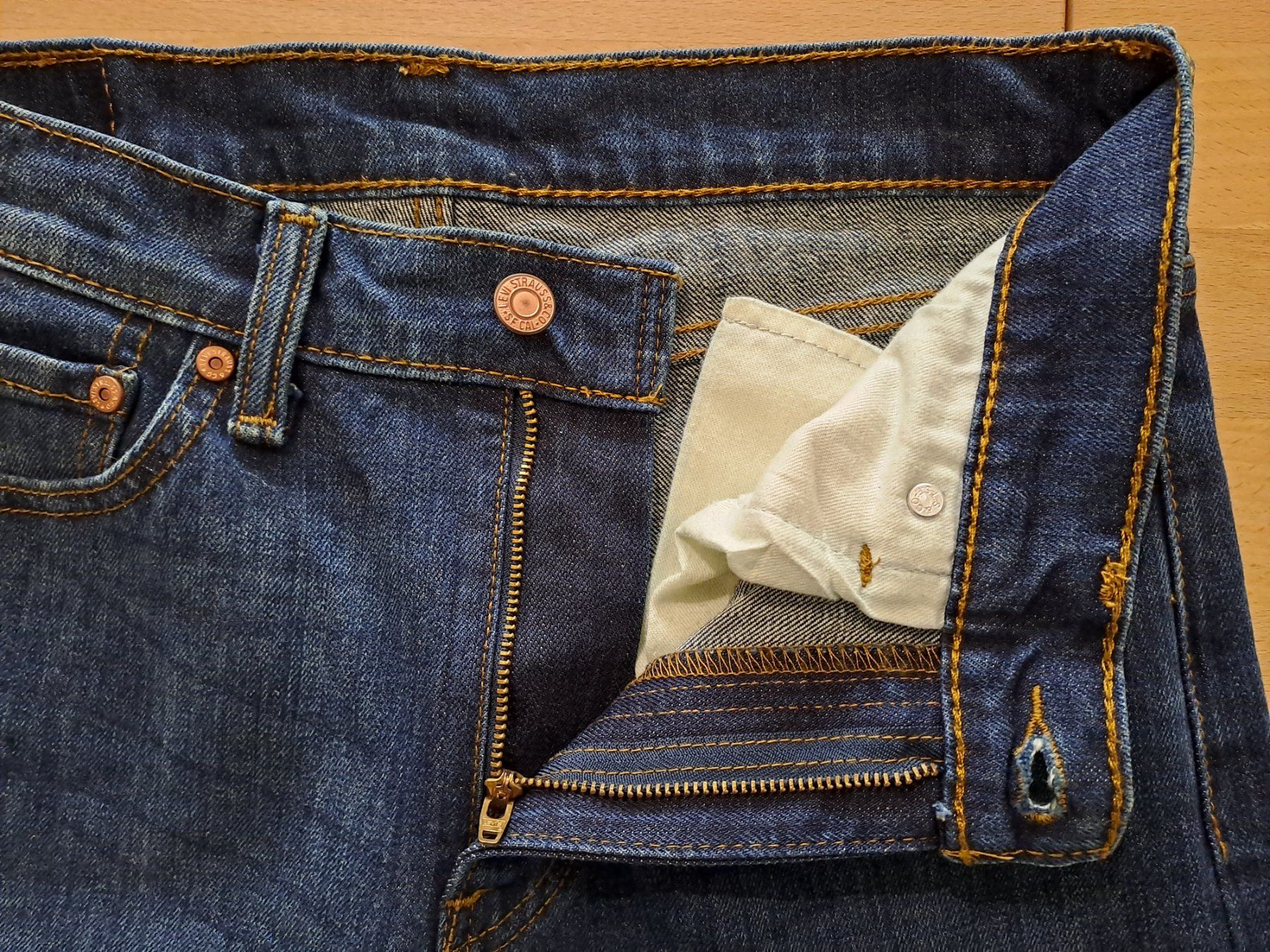 Levi's Jeans: Levis 510 W30 L32 – Usato da Meyrin venduto da dijin 7