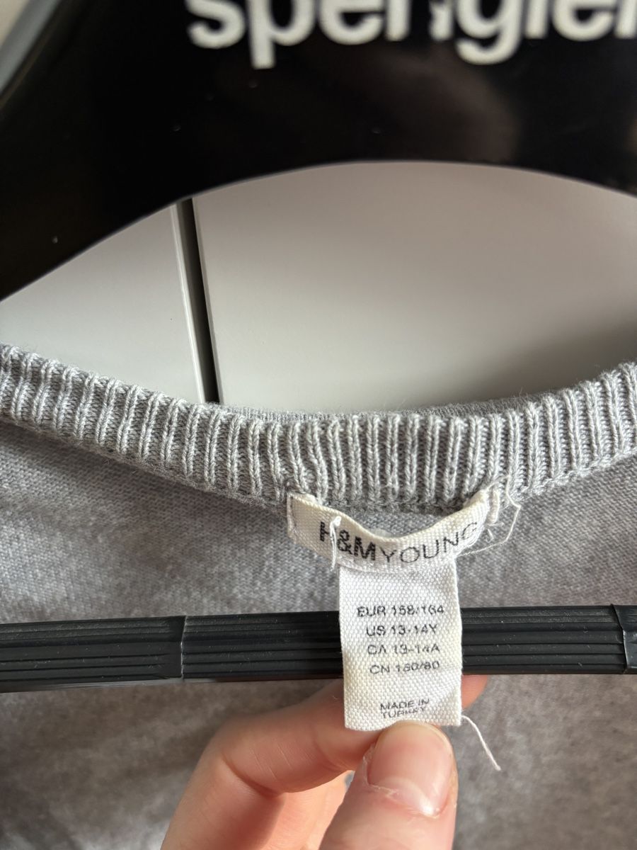 H&M Giacche & Cappotti: Strickjacke – Usato da Basel venduto da rebecca_b 1