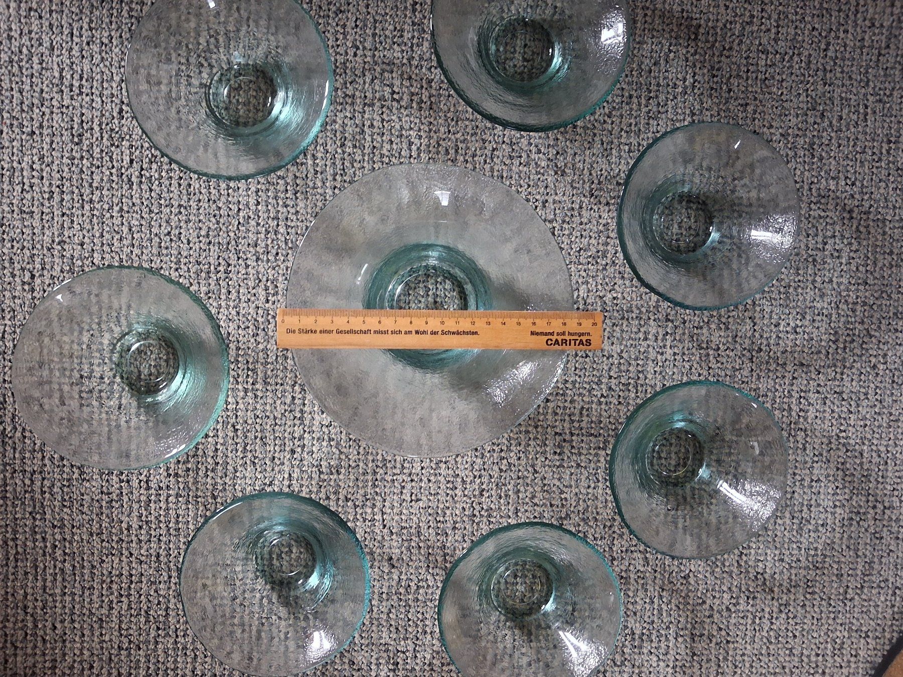 Set di piatti: Vintage Glas-Schälchen Set (7 klein, 1 gross)) – Nuovo (secondo la descrizione) da Wald ZH venduto da e8e 2