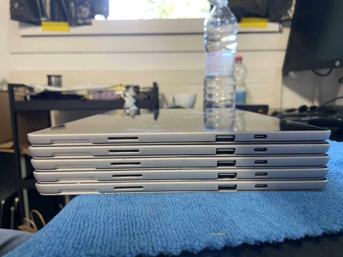 Microsoft Notebook: Bündel Surface Pro 7 Def. – Difettoso da Abtwil sg venduto da Kueng.MultiOutlet 2