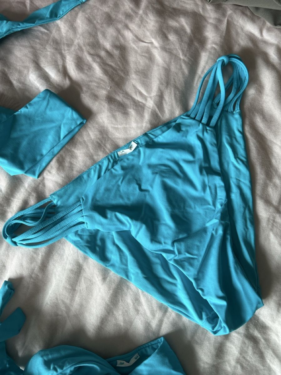 Calzedonia Maillots de bain & Bikinis: Bininy Calzedonia M – Neuf (Voir description) à Oberdorf BL par Luka02 2