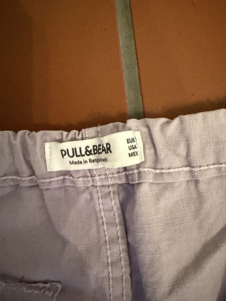 Pantaloni: Cargohose lila Gr.34 – Usato da Zürich venduto da JOD213 1