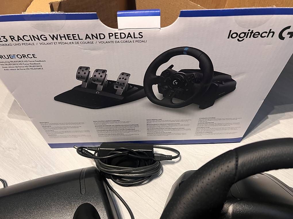 Controller: Logitech G923 PS4/PS5 PC 1/2Jährig – Gebraucht aus Thal von maesi86 1
