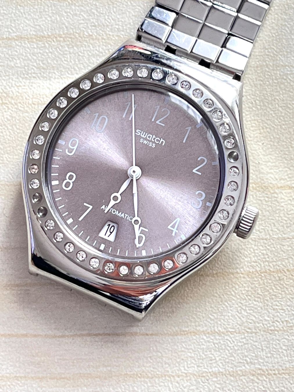 Swatch Uhren: Swatch Damenuhr Automatik Silber mit Steinen – Gebraucht aus Grenchen von chththl 8