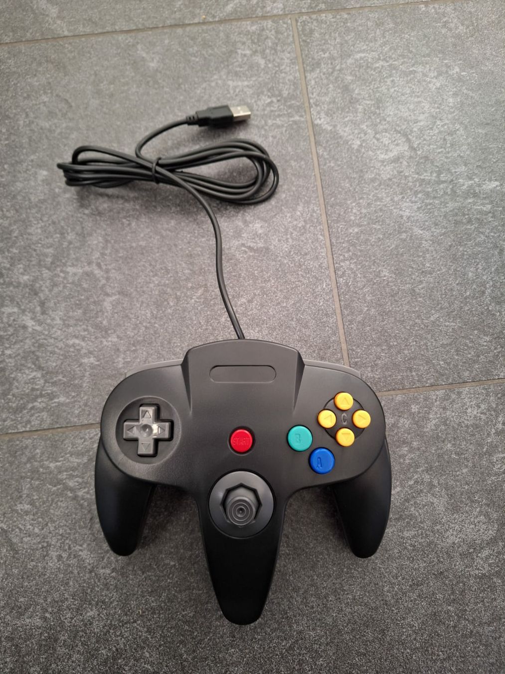 Nintendo Controller: Nintendo 64 Controller – Nuovo (secondo la descrizione) da Winterthur venduto da ets_yvn2