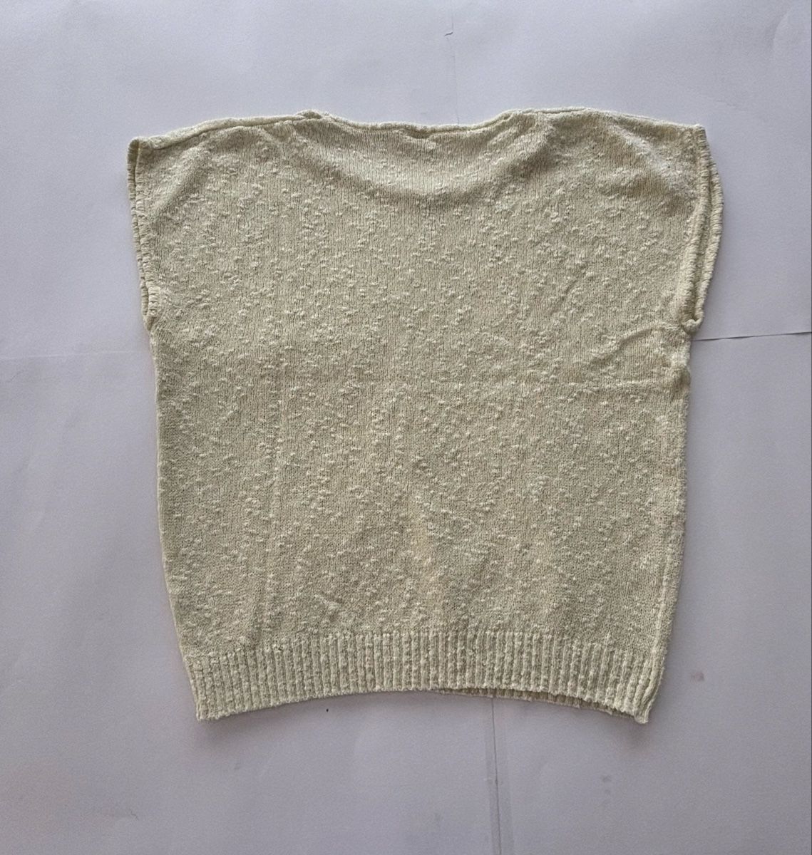 T-shirt: Gelbes Oberteil – Usato da Uster venduto da oranger_pulli 2